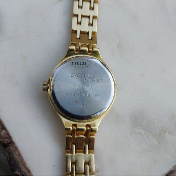 Timex Bracelet Watch Indiglo Vintage Carriage Quartz Gold Tone Links Adjustable - Picture 3 of 14